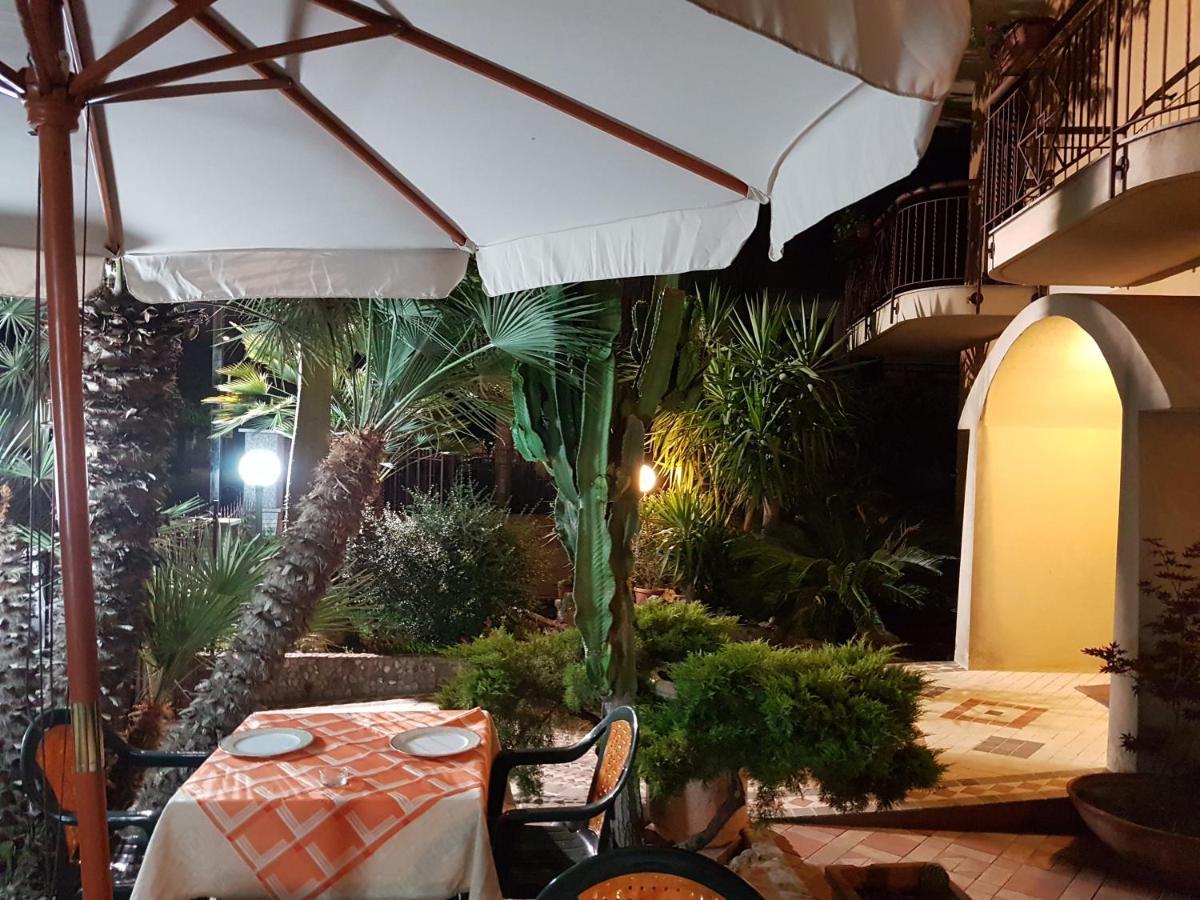 Hotel Nautilus 니코테라 마리나 외부 사진